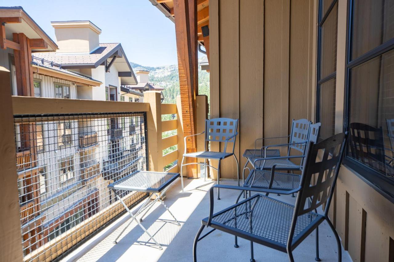 The Village At Palisades Tahoe Olympic Valley  Eksteriør billede